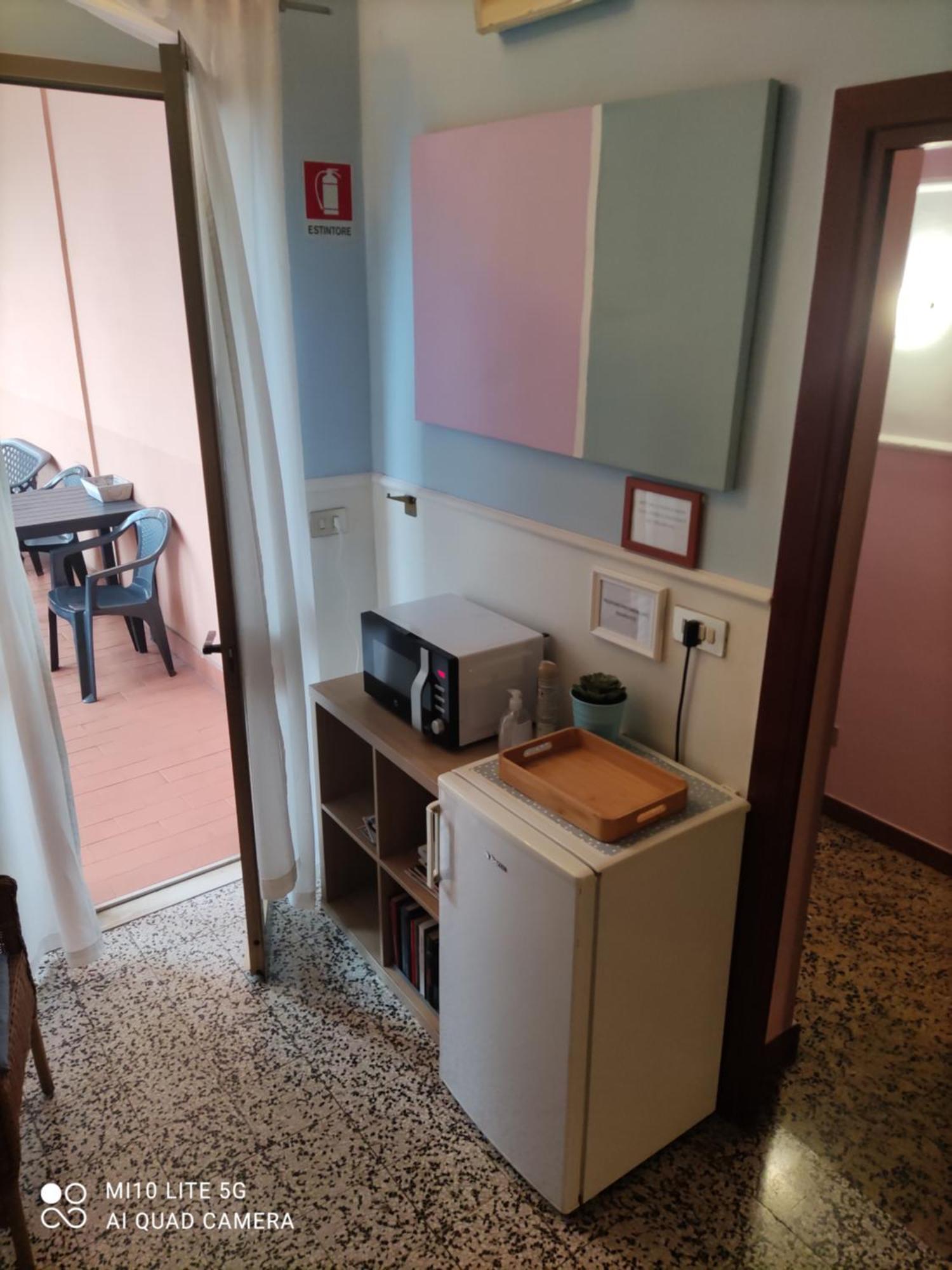 Hostal D'Annunzio House Cesano Boscone Buitenkant foto